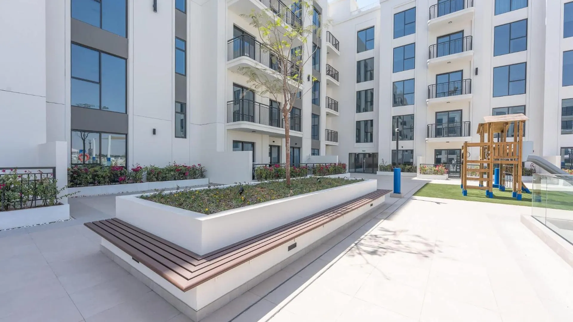 Magnificent 2Br In The Brand New The Diplomat Apartment Dubai 0*,