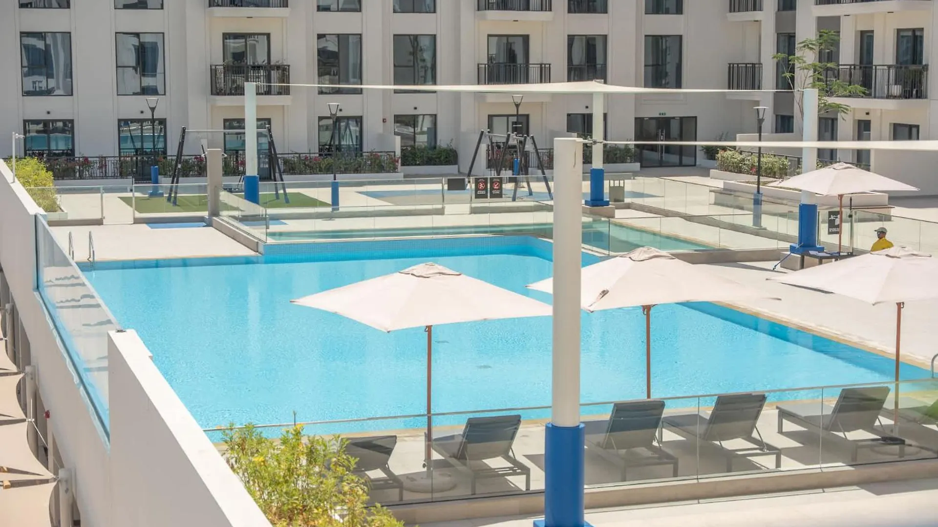 Magnificent 2Br In The Brand New The Diplomat Apartment Dubai