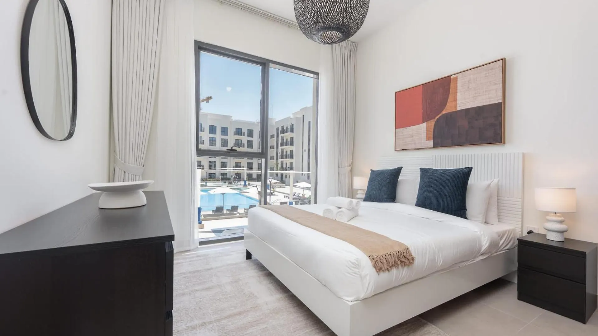Magnificent 2Br In The Brand New The Diplomat Apartment Dubai